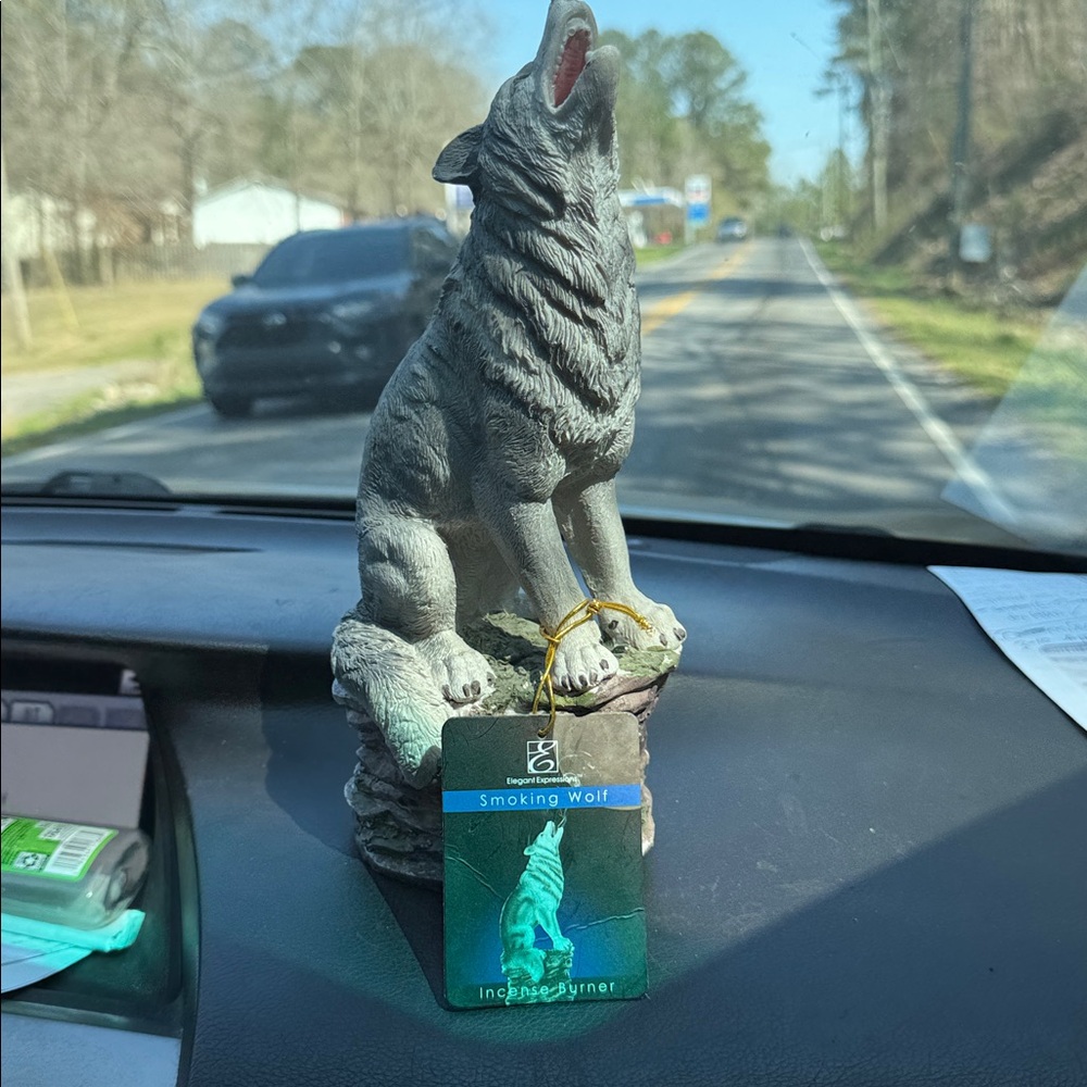 Smoking Gray Wolf Figurine Incense Burner (NEW)